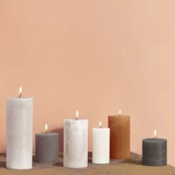 Bolsius Rustiek Stompkaars Grijs 130x68 Mm 5 Bolsius Rustiek Stompkaars Grijs 130x68 Mm -Bolsius 101 8070 3 1