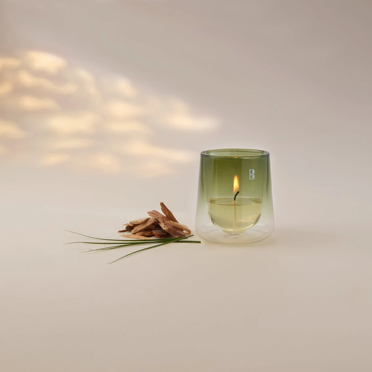 Bolsius - CleanLight - 12 Gegeurde Navullingen - Cedarwood & Vetiver - Navulbare Geurkaarsen 2 Bolsius - CleanLight - 12 Gegeurde Navullingen - Cedarwood & Vetiver - Navulbare Geurkaarsen - Afbeelding 2