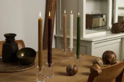 Bolsius - 16 Dinerkaarsen Rustiek - Paars - Paasdecoratie -Bolsius 1200x796