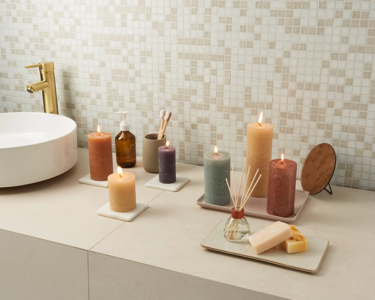 Bolsius - Rustieke Kaars - 4 Stuks - Groen - 13cm - Paasdecoratie 2 Bolsius - Rustieke Kaars - 4 Stuks - Groen - 13cm - Paasdecoratie - Afbeelding 2