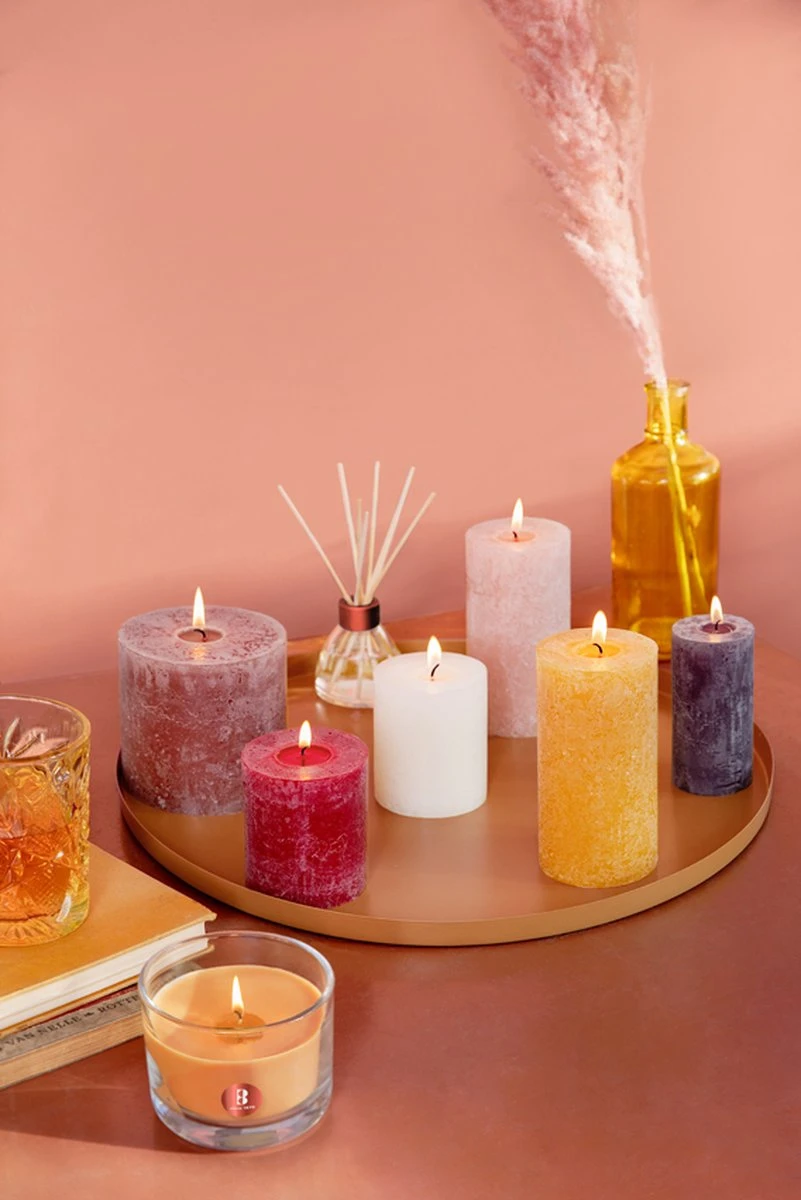 Bolsius - Rustieke Kaars - 4 Stuks - Wit - 19cm 2 Bolsius - Rustieke Kaars - 4 Stuks - Wit - 19cm - Afbeelding 2