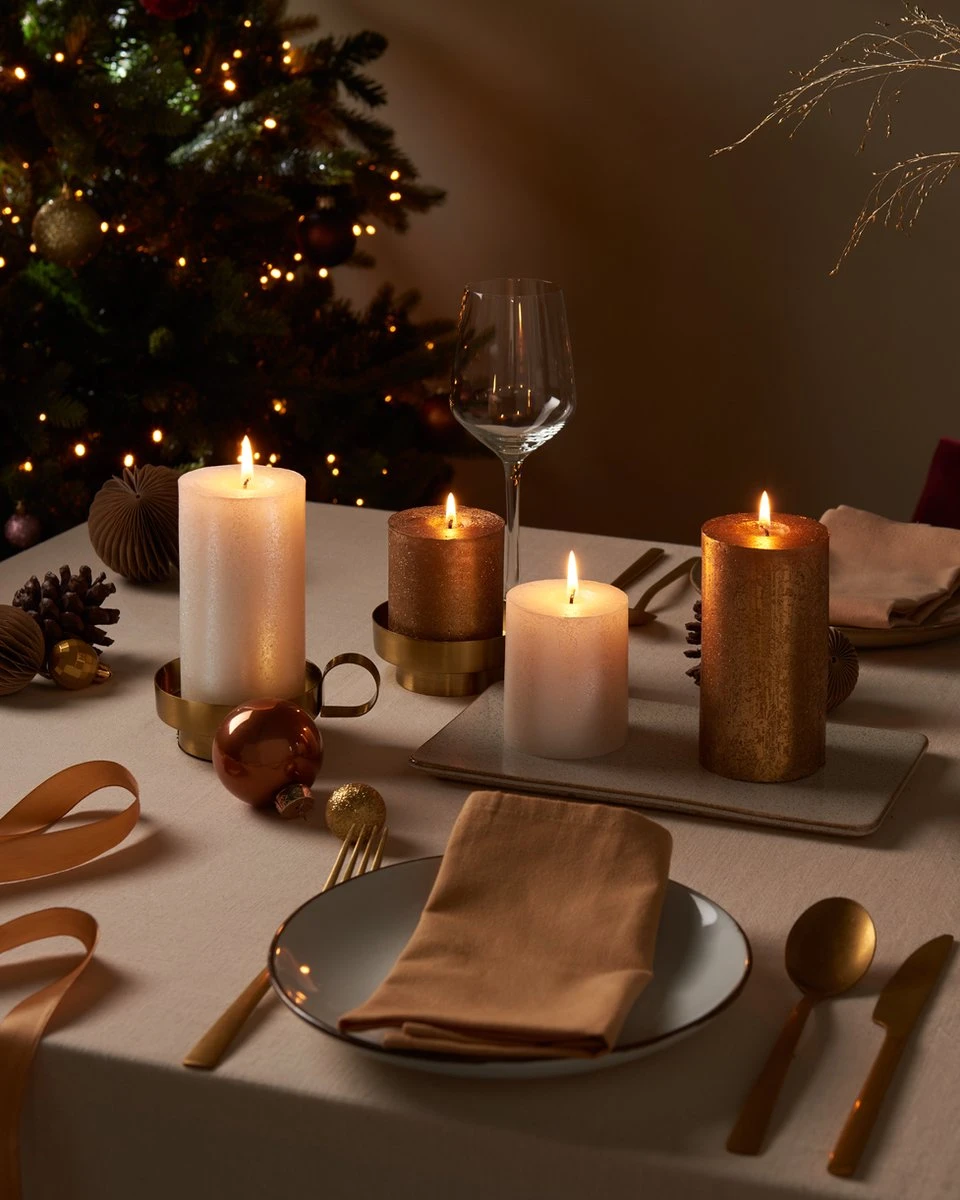 Bolsius - Rustieke Kaars Shimmer - 4 Stuks - Metallic - Koper Brons - 19cm 3 Bolsius - Rustieke Kaars Shimmer - 4 Stuks - Metallic - Koper Brons - 19cm - Afbeelding 3